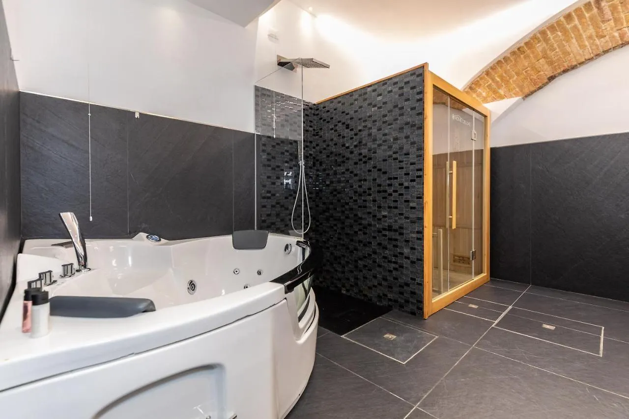 Giorgiapartaments BLACK exclusive&Luxury SPA Venise 0*,  Italie